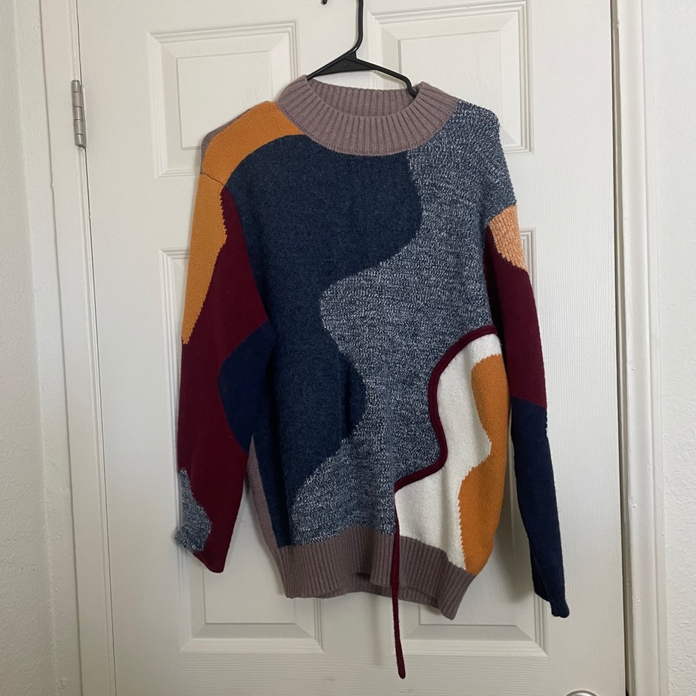 Fun oversized sweater navy burgundy white yellow